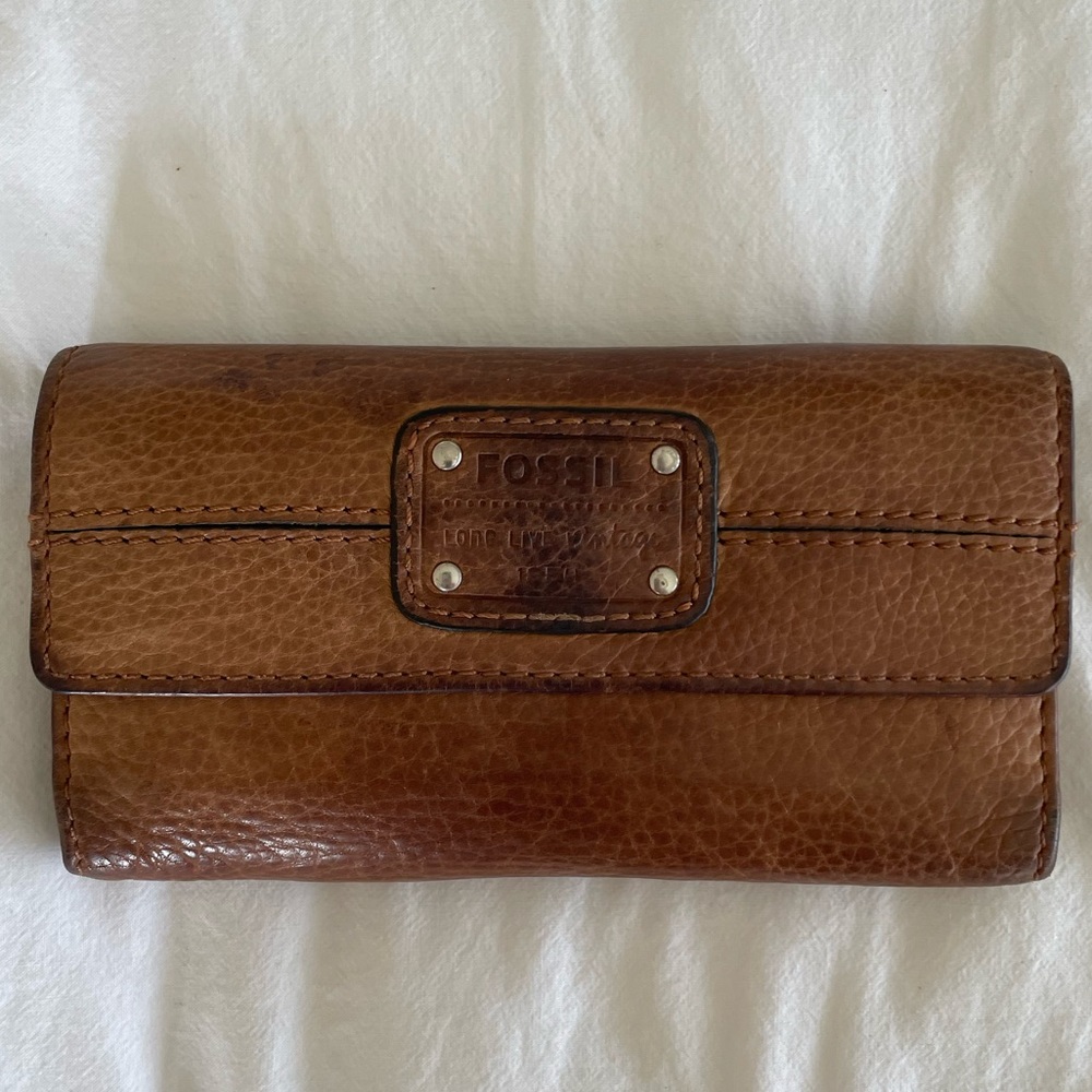 Fossil Vintage Brown Leather Envelope Trifold Wallet
